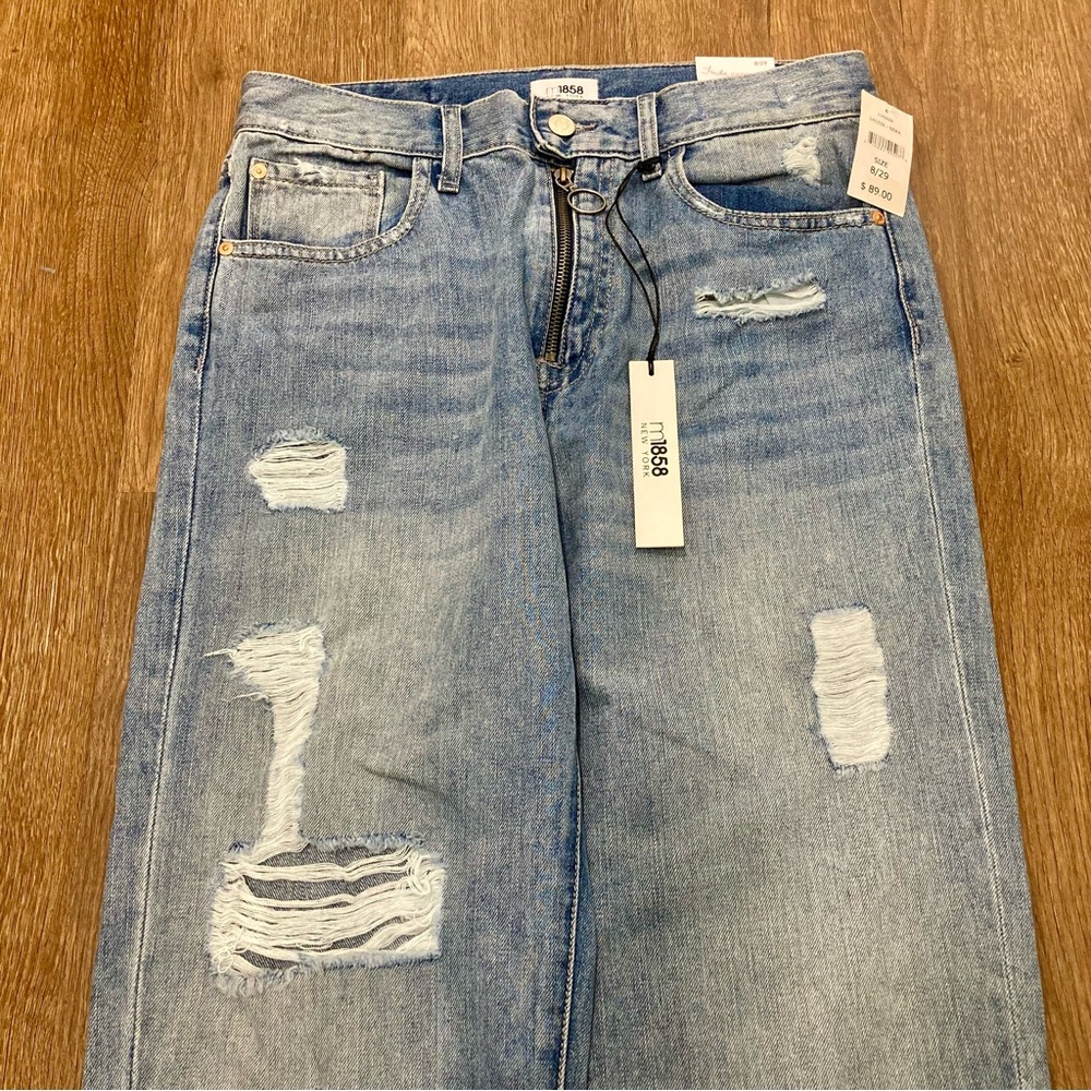 M1858 Women’s Jeans Frida Classic High Rise Straight Size 8 NWT Light Wash - Picture 4 of 15